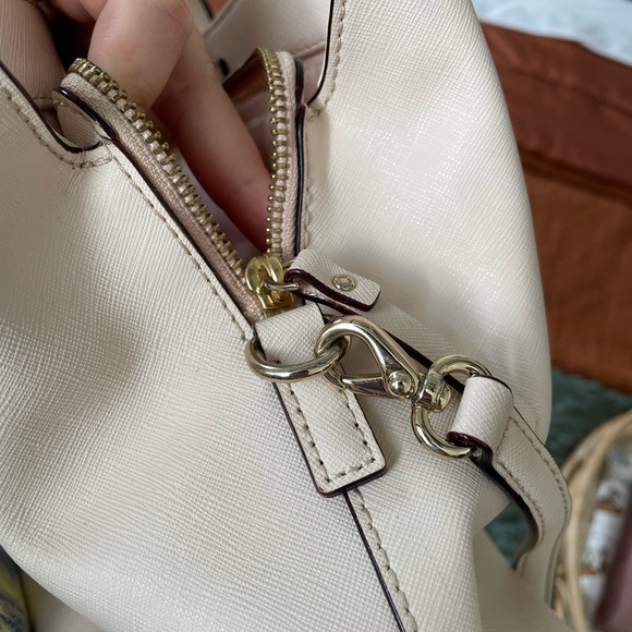 Kate Spade Handbag - Picture 3 of 10